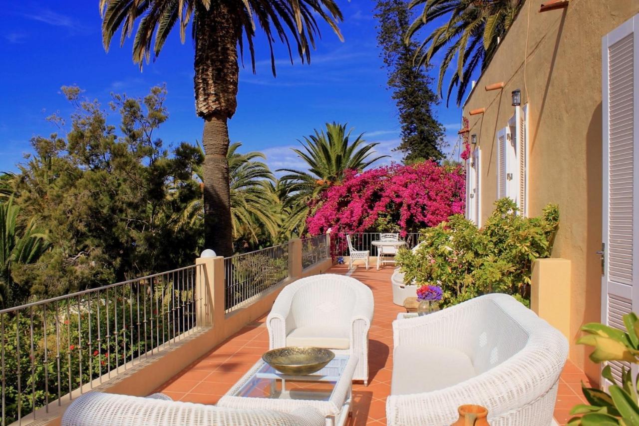 Detached Villa With Garden, Heated And Private Pool, Sea View, Parking Free Тихоко-де-Абахо Экстерьер фото